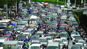 Lái xe ở Việt Nam khó quá
