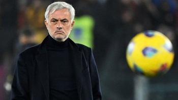 Jose Mourinho bị kiện vì nói đối phương ‘nhảy lên như khỉ’