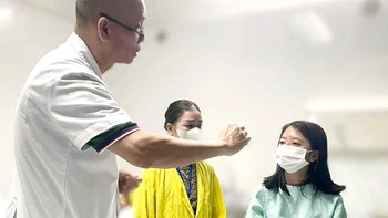Liều lĩnh tự tiêm filler tại nhà, nữ sinh 14 tuổi suýt mù mắt