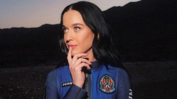 Katy Perry hối hận với chuyến du hành vũ trụ