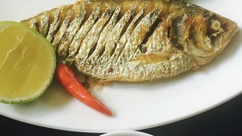 Bữa ăn muộn nhất trong ngày nên là giờ nào?