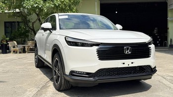 Tin tức giá xe: Honda HR-V 2025 mới ra mắt đã giảm giá, vẫn ngang Xforce bản cao nhất