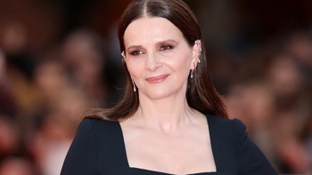 Juliette Binoche là chủ tịch, dàn giám khảo Cannes có đạo diễn Cô hầu gái Hong Sang Soo