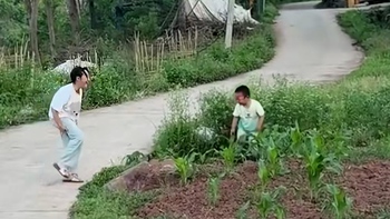 Nghe lời chị em cứ yên tâm, ai ngờ kết thúc là ngã liên tục