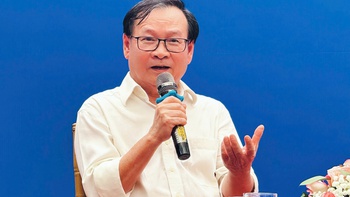 Với giới làm sách, Nguyễn Nhật Ánh là 'con gà đẻ trứng vàng'