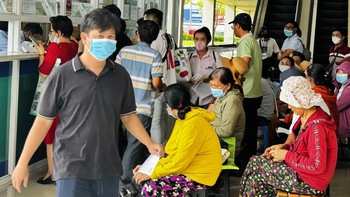 Giảm thời gian chờ khám bệnh, sao không đặt lịch khám trực tuyến?