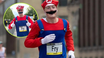 ‘Super Mario’ chạy marathon phá kỷ lục thế giới