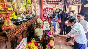 Kỷ niệm 200 năm ngày sinh ông tổ nhiếp ảnh Việt Nam
