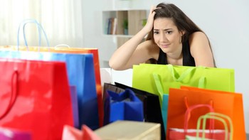 Chất núi đồ trong nhà, cẩn thận chứng rối loạn tích trữ