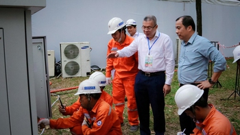 Tổng công ty Điện lực TP.HCM hoàn thành xuất sắc nhiệm vụ cấp điện dịp lễ 30-4