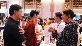 Mỹ dừng lịch phỏng vấn visa du học, du học sinh tìm hướng xử lý