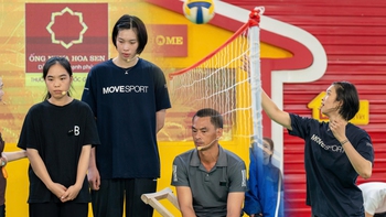 Thanh Thúy 4T 'chuyền lửa' yêu thương ở 'Mái ấm gia đình Việt'