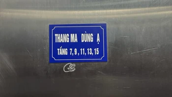 Ảnh vui 29-5: 'Với ma thì lễ phép là đúng rồi'