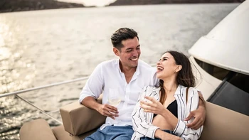 Gần 30% Gen Z hẹn hò có chọn lọc: chỉ yêu người 'trên cơ'?!