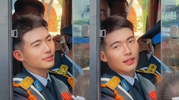 Chiến sĩ diễu binh gây thương nhớ với ánh mắt lưu luyến
