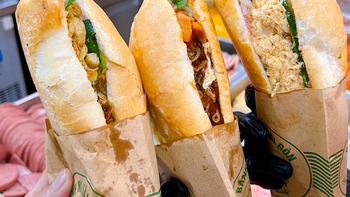 Cơm trắng và bánh mì ăn khi nguội tốt hơn lúc nóng, bạn tin không?