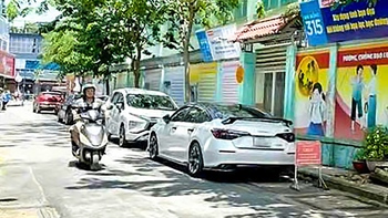 Cần tạo nhiều khoảng trống cho xe hơi