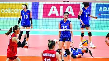 Bóng chuyền và giấc mơ vượt người Thái