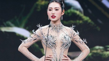 Màn ứng xử vấp váp gây cười của tân Hoa hậu Trái Đất Việt Nam 2025