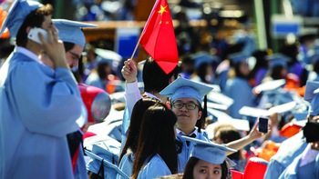 Du học sinh Trung Quốc: Tàn giấc mơ Mỹ?