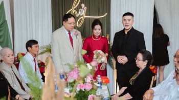 Con trai 'gả' mẹ 53 tuổi đi lấy chồng ở TP.HCM