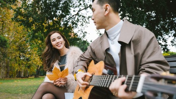 Ưng Hoàng Phúc - Kim Cương tình tứ tại Úc