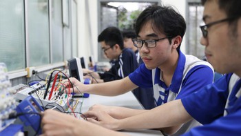 Đại học Quốc gia Hà Nội thí điểm mời 100 giáo sư thỉnh giảng