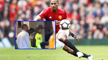 Sao 10 năm khoác áo Man Utd thuyết phục cứu người nghĩ quẩn