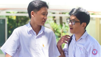 Điểm chuẩn lớp 10 vào trường tốp đầu ở Nha Trang chỉ 9 điểm, giám đốc sở nói gì?
