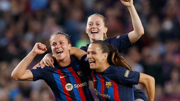 Barca cắt giảm mạnh đội nữ để cứu ngân sách cho đội nam