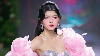 Quỳnh Anh toả sáng tại Destination Runway Fashion Week – Tropical Jungle