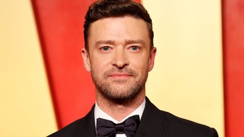 Justin Timberlake phải 'gác mic' vì mắc bệnh truyền nhiễm nguy hiểm