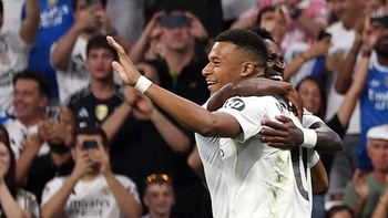 Một quy tắc bắt buộc tại Real Madrid đang ‘cởi trói’ cho Mbappe