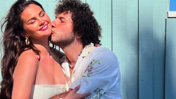 Selena Gomez làm tiệc chia tay độc thân để lên xe hoa
