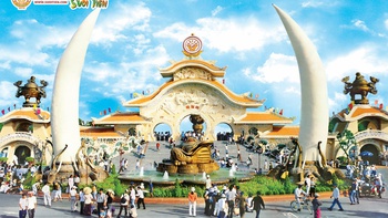 Suối Tiên: Từ trại nuôi trăn đến biểu tượng du lịch văn hóa Việt