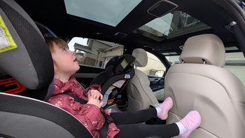 Mẹo chống say xe ít ai ngờ đến, chuyên gia gợi ý thêm mua xe gì đỡ nôn nao nhất