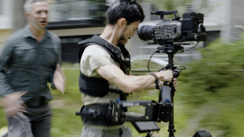 Steadicam là gì mà giúp khung hình Quốc khánh 2-9 ‘mượt như compa’