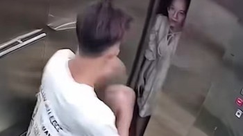 Đi làm về 4h sáng, thanh niên hú hồn vì gặp cô gái váy trắng trước cửa thang máy