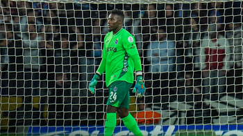 Sao trẻ bị lãng quên của Chelsea chọc thủng lưới Onana 2 lần trong 1 phút