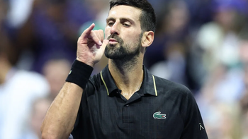 Djokovic nhảy điệu 'K-pop Demon Hunters' mừng sinh nhật con gái ngay tại US Open