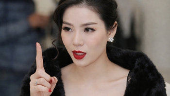 Hết thời nghệ sĩ lên mạng văng tục, 'đốp chát' với fan