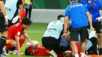 Hiểu Minh bị chấn thương, cổ động viên nói gì?