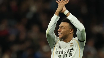 Mbappe cân bằng kỷ lục ghi bàn của Ronaldo tại Champions League