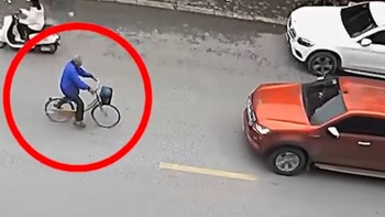 Ông chú quê một cục vì kế hoạch ăn vạ bất thành