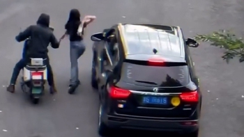 Nữ tài xế thông minh hay tên cướp ngốc nghếch?