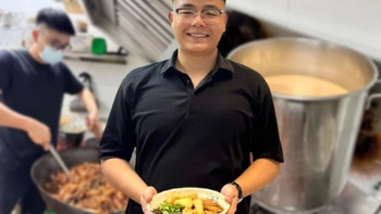 Bỏ nghề kỹ sư, chàng trai bán mì tôm kiếm sống