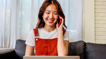 Đại học Trung Quốc giao bài tập 'gọi điện thoại cho người lạ'