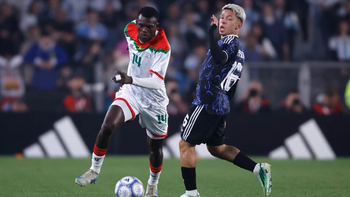 Burkina Faso: Hành trình như phim, thua Argentina 0-7 vẫn thở phào