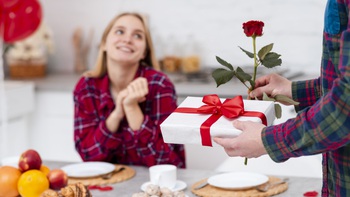 Bí quà Valentine, hội đang yêu mách nhau loạt quà xinh ngoan yêu