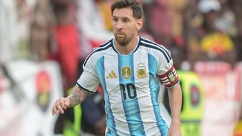 Lionel Messi tiết lộ từng được gợi ý khoác áo tuyển Tây Ban Nha